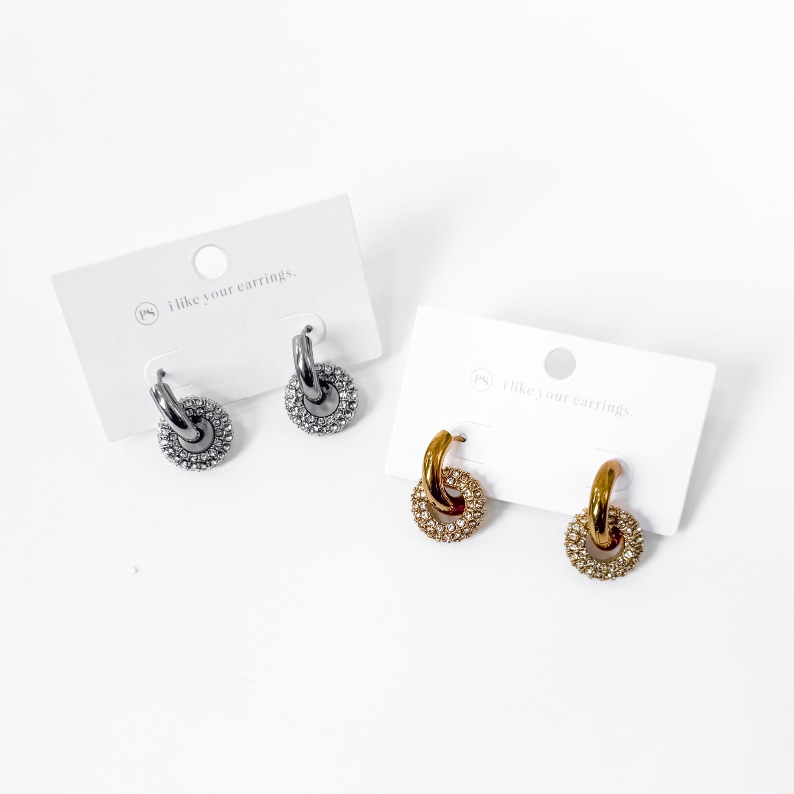 Ivy Interlock Hoop Earring - WATERPROOF - Image 4