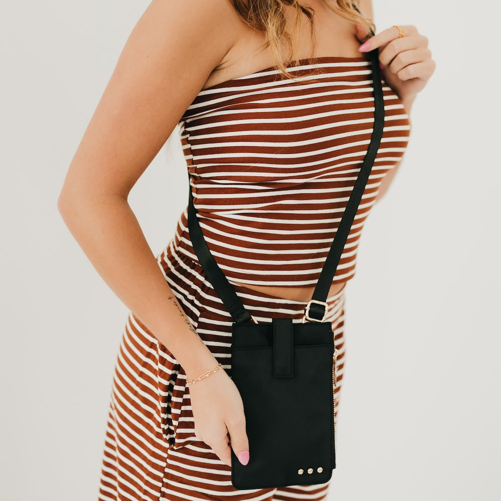 Nyla Nylon Phone Bag - Image 3